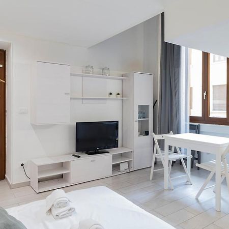 Lovely Flat Sempione - Londonio Mediolan Zewnętrze zdjęcie